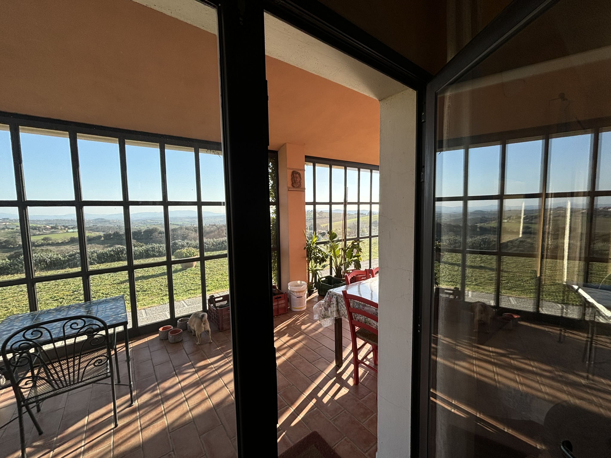 VERANDA